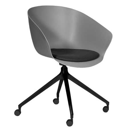 Scoot Swivel Chair